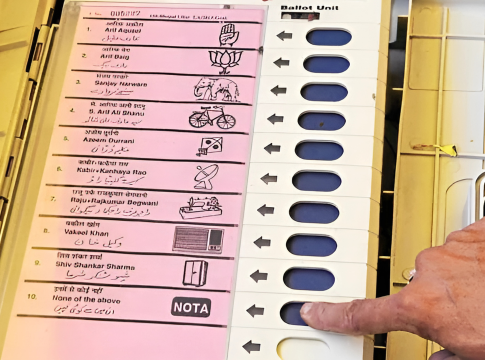 Congress Chooses Not to Participate in Exit Polls; Projections Expected from 6:30 PM